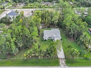4-bedroom Single-Family Home — 14808 69th St N, Loxahatchee, 33470
