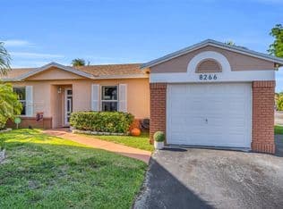 3-bedroom Single-Family Home — 8266 NW 192nd Ter, Hialeah, 33015