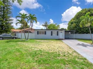 2-bedroom Single-Family Home — 6084 E 7th Ave, Hialeah, 33013