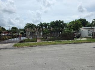 3-bedroom Single-Family Home — 19001 NW 49th Ct, Opa Locka, 33055