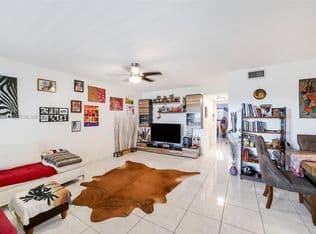 2+1 Condo — 541 Blue Heron Dr. #205C, Hallandale, 33009