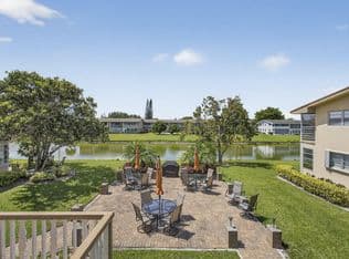 2+1 Condo — 272 Bedford K, West Palm Beach, 33417