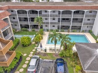 2-bedroom Condo — 651 PINE Drive #204, Pompano Beach, 33060