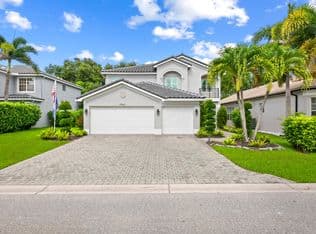 5-bedroom Single-Family Home — 10560 Walnut Valley Drive, Boynton Beach, 33473