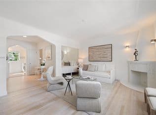 Condo — 750 Espanola Way APT 8, Miami Beach, 33139