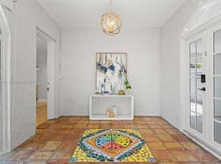 3+1 Müstakil ev — 1209 La Mancha Ave, Coral Gables, 33134