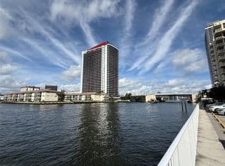 2+1 Condo — 1833 S OCEAN Drive #808, Hallandale, 33009