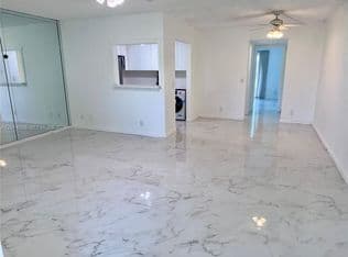 1-bedroom Condo — 272 Dorset Dr #G, Boca Raton, 33434