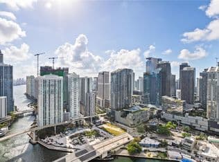2-bedroom Condo — 90 SW 3rd St APT 4301, Miami, 33130