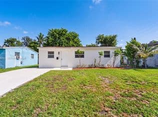 3+1 Müstakil ev — 1583 NE 152nd St, North Miami Beach, 33162