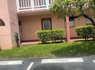 1-bedroom Condo — 9400 Sunrise Lakes Blvd APT 105, Sunrise, 33322