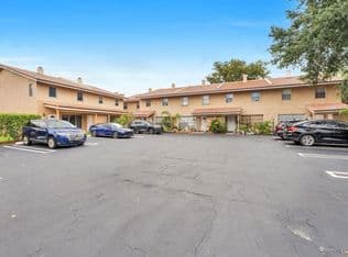 3+1 Townhouse — 4295 Coral Springs Drive #3c, Coral Springs, 33065