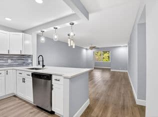 2+1 Condo — 2515 NE 2nd Court #204, Boynton Beach, 33435