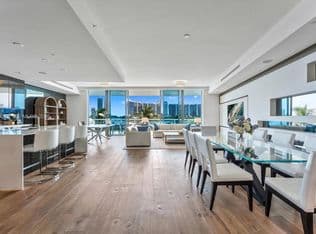 4+1 Condo — 3300 NE 188th St APT 217, Aventura, 33180