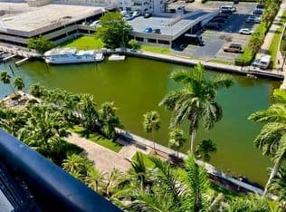 2-bedroom Condo — 17150 N Bay Rd APT 2912, Sunny Isles Beach, 33160