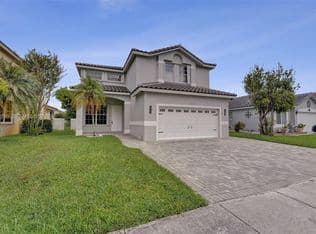 4+1 Müstakil ev — 16227 NW 19th St, Pembroke Pines, 33028