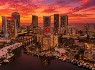 1+1 Condo — 100 Golden Isles Dr APT 1109, Hallandale Beach, 33009