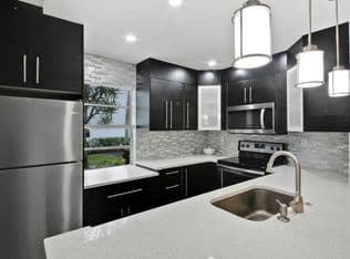 2-bedroom Condo — 21 Normandy A, Delray Beach, 33484