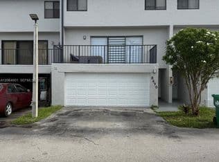 3+1 Townhouse — 8690 SW 154th Circle Pl #3D, Miami, 33193