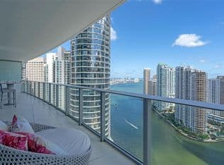 2-bedroom Condo — 200 Biscayne Boulevard Way APT 3407, Miami, 33131