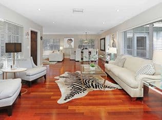 3+1 Müstakil ev — 1147 Buchanan St, Hollywood, 33019