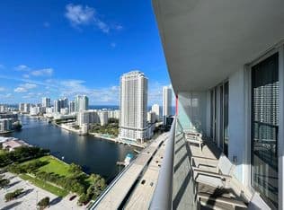 2+1 Condo — 2602 E Hallandale Beach Blvd #R2810, Hallandale, 33009