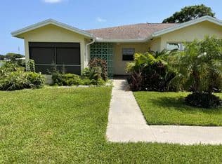 2-bedroom Condo — 5360 Lakefront Boulevard #A, Delray Beach, 33484