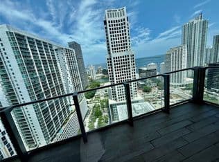 2+1 Condo — 68 SE 6th St #2707, Miami, 33130