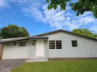 3-bedroom Single-Family Home — 1980 SW 66TH Avenue, North Lauderdale, 33068