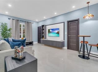 1-bedroom Condo — 1569 Euclid Ave APT 7, Miami Beach, 33139