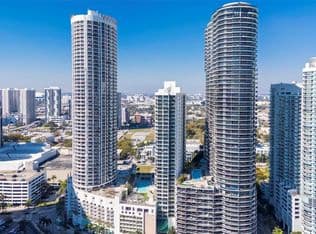 Condo — 1750 N Bayshore Dr APT 4507, Miami, 33132