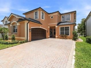 5-bedroom Single-Family Home — 15391 SW 18th St, Miramar, 33027