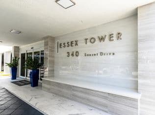2+1 Condo — 340 Sunset Drive #806, Fort Lauderdale, 33301