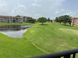 2+1 Condo — 10101 Sunrise Lakes Blvd APT 306, Fort Lauderdale, 33322