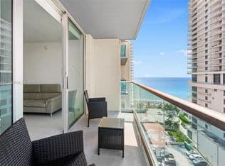 2-bedroom Condo — 4001 S Ocean Dr APT 15B, Hollywood, 33019