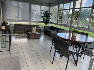 2-bedroom Single-Family Home — 9590 NW 24th Pl, Sunrise, 33322