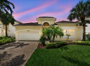 4-bedroom Single-Family Home — 9489 Worswick Court, Wellington, 33414
