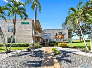 2-bedroom Condo — 21 Flanders A, Delray Beach, 33484