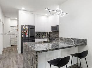 3+1 Condo — 13216 SW 44th St #11204, Miramar, 33027