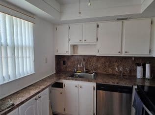 2-bedroom Condo — 232 Saxony Trl E #232, Delray Beach, 33446