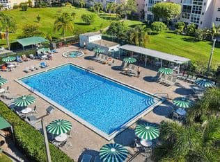 1+1 Condo — 2515 NE 2nd Court #315, Boynton Beach, 33435