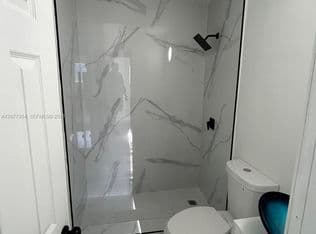 4-bedroom Single-Family Home — 20532 NW 22nd Ct, Miami Gardens, 33056