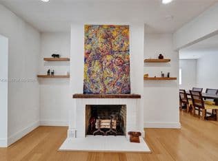 5+1 Müstakil ev — 1515 Dewey St, Hollywood, 33020
