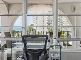 2+1 Condo — 5660 Collins Ave APT 6C, Miami Beach, 33140