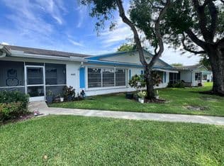 1+1 Condo — 8435 NW 10TH Street #B50, Plantation, 33322