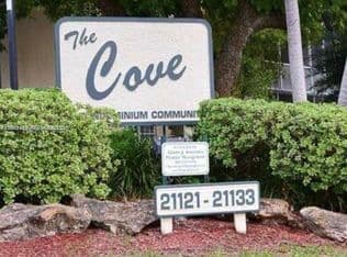 2+1 Condo — 21121 SW 85th Ave APT 311, Cutler Bay, 33189