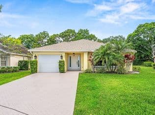 3-bedroom Single-Family Home — 226 Moccasin Trail W, Jupiter, 33458