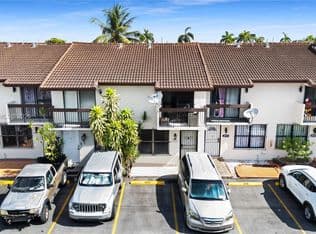 2-bedroom Condo — 2093 W 54th Ter #38, Hialeah, 33016