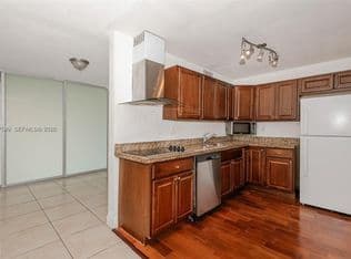 1+1 Condo — 1805 Sans Souci Blvd APT 532, North Miami, 33181