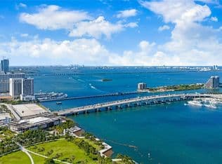 3+1 Condo — 398 NE 5th St #2118, Miami, 33132